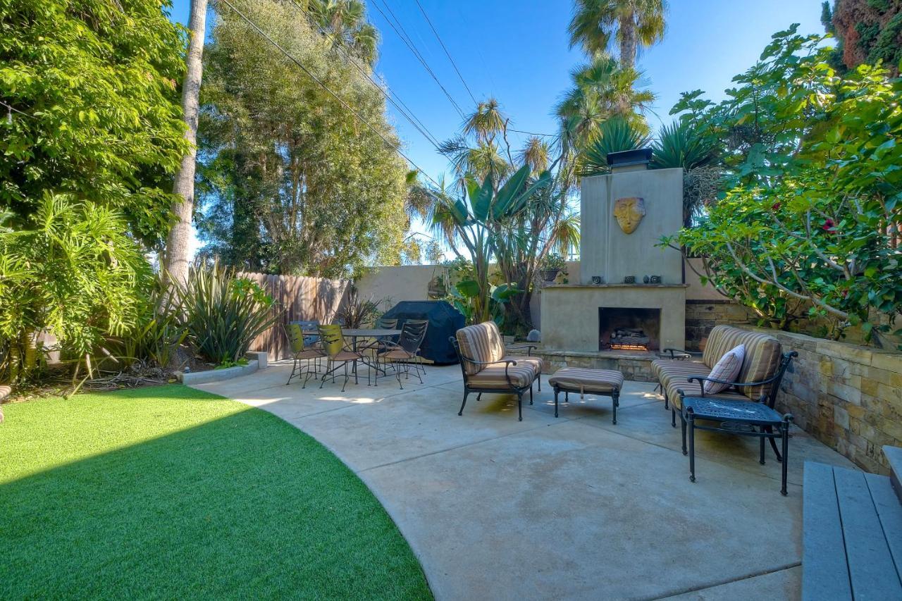 Mid-Century Modern, Award Winning Home, Hot Tub Oceanside Exterior photo